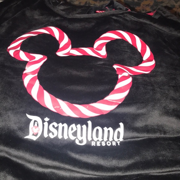 New Mickey Mouse Velour Pajama Set for Disney Park - Picture 5 of 6